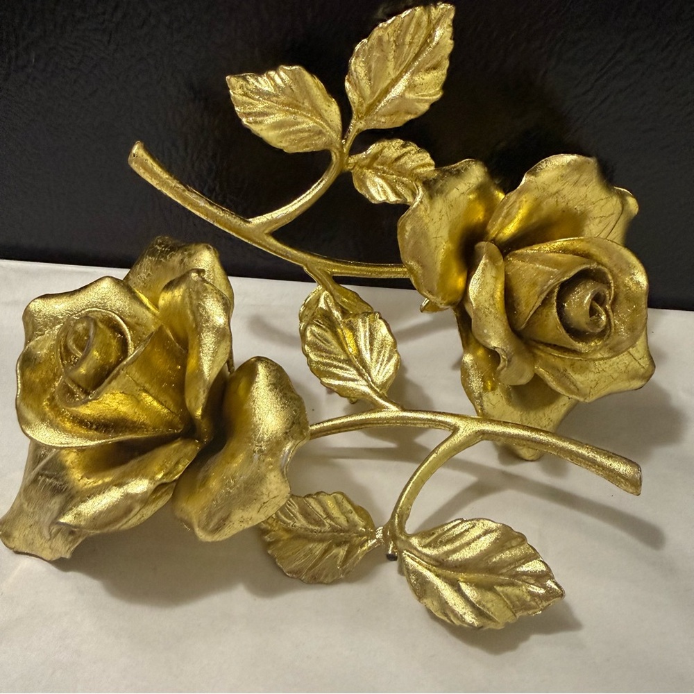 Enesco 2001 Gold Rose Wall Decor Pair Metallic Resin Floral Sculptures READ